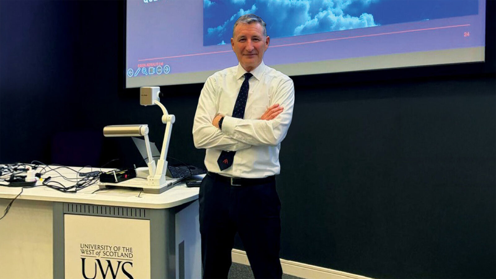 Archie Neill, address the RAeS in Prestwick, Scotland on Monday, emphasising why it’s the “Right Place, Right Time for a New Scottish-Built Fast Jet Trainer”.