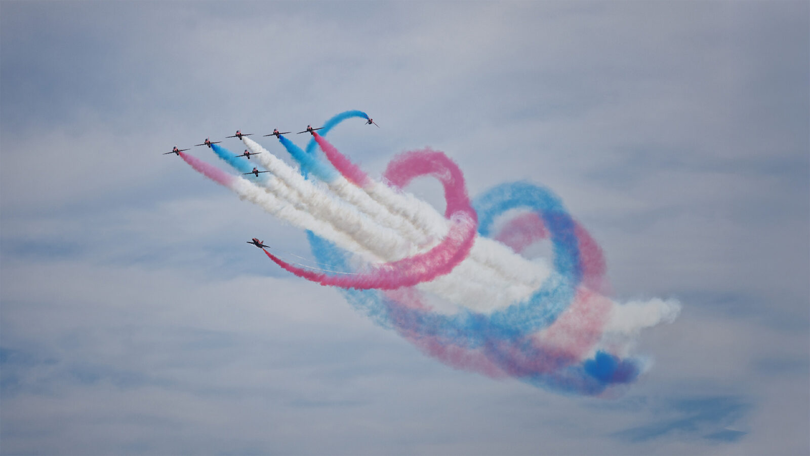 Red arrows